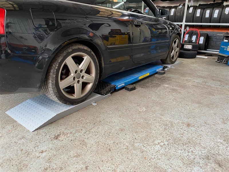 Vehicle on alignment equipment at VTS